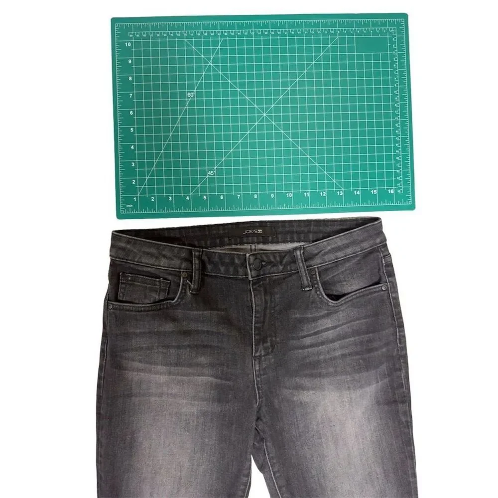 Joe's Women's Black Skinny Jeans Dark Wash‎ Denim Size 29